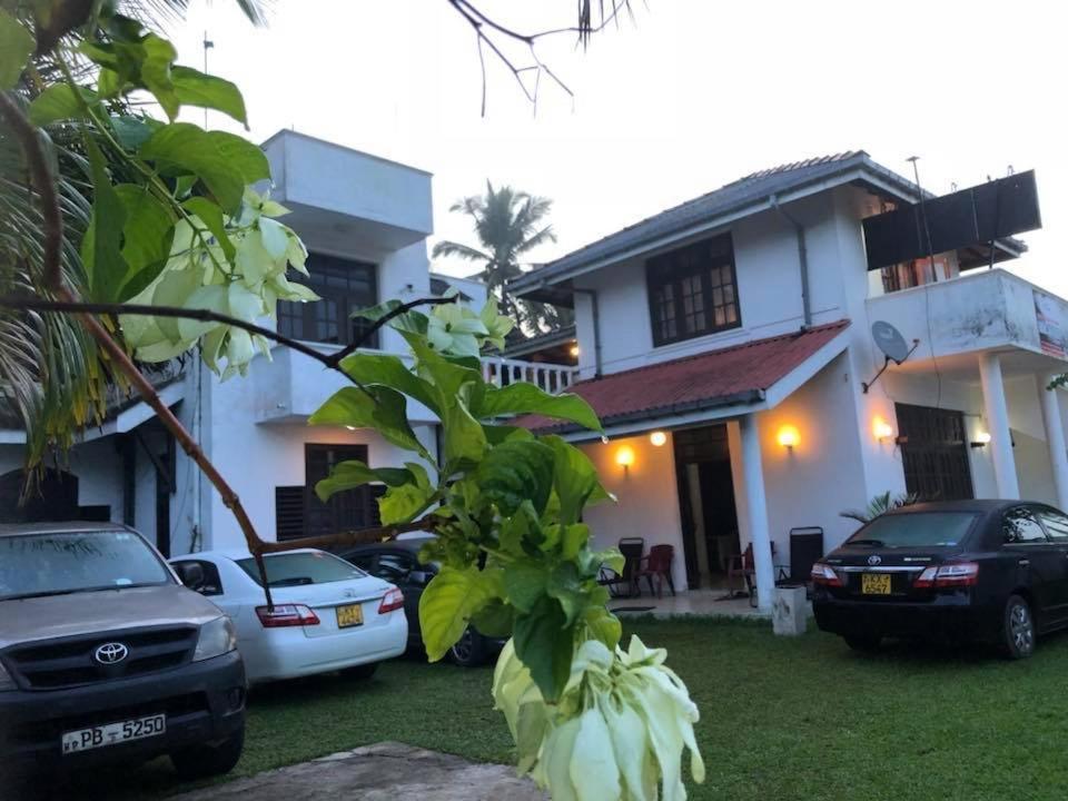 Sunset Beach Residence Panadura Exterior foto